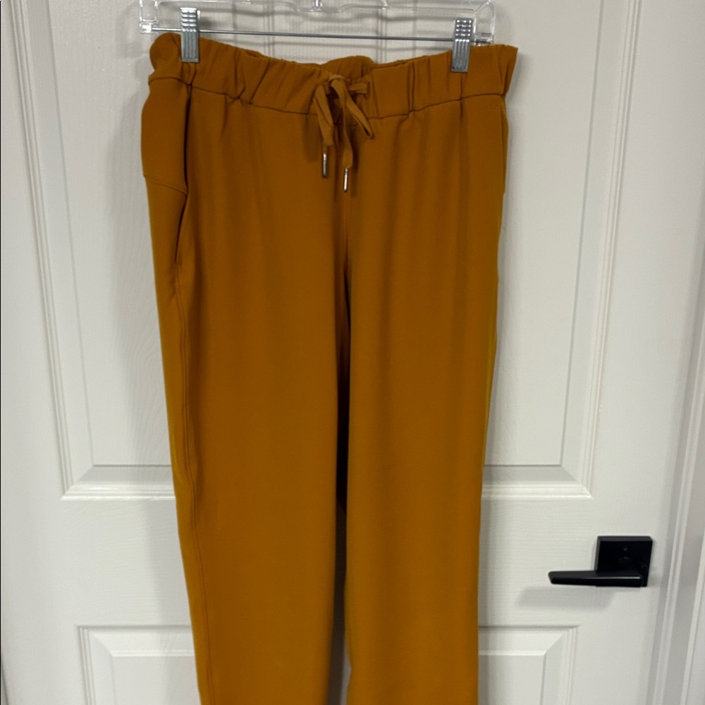Women's Lululemon On the Fly 7/8 Pants